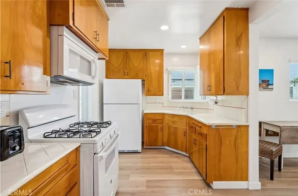 Additional image 27 of 5340 E Mezzanine Way, Long Beach, CA 90808