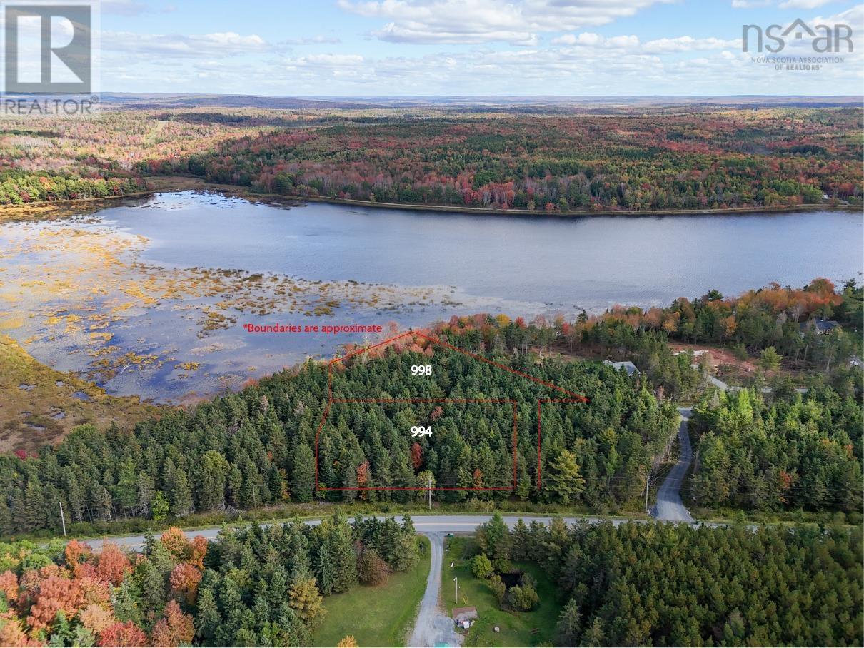 Property image for 994 Lake Egmont Road|Lake Egmont, Nova Scotia B0N1Y0