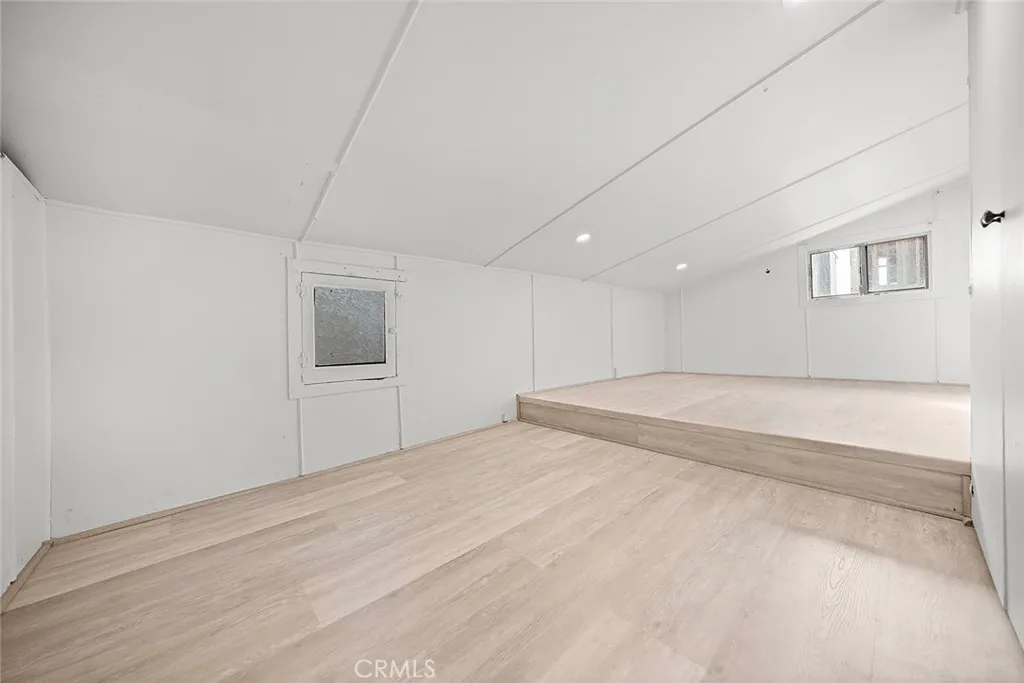 Additional image 16 of 50 Surfside Avenue Unit B, Surfside, CA 90743