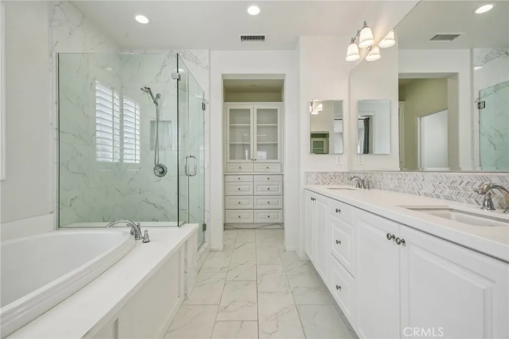 Additional image 29 of 122 Barnes Rd, Tustin, CA 92782