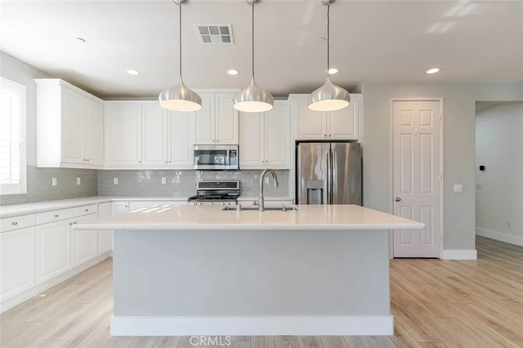 Additional image 35 of 44122 51st Street W, Lancaster, CA 93536