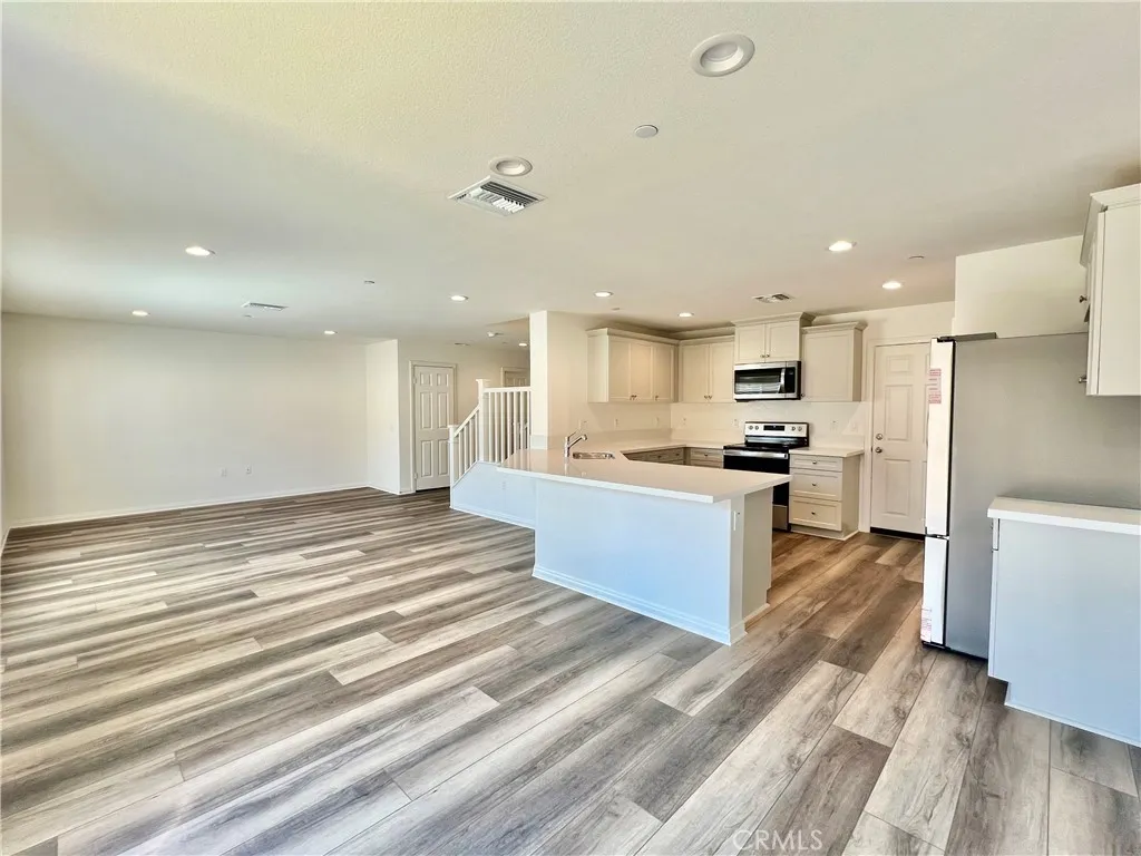 Additional image 8 of 2429 Ellendale Drive, Riverside, CA 92507