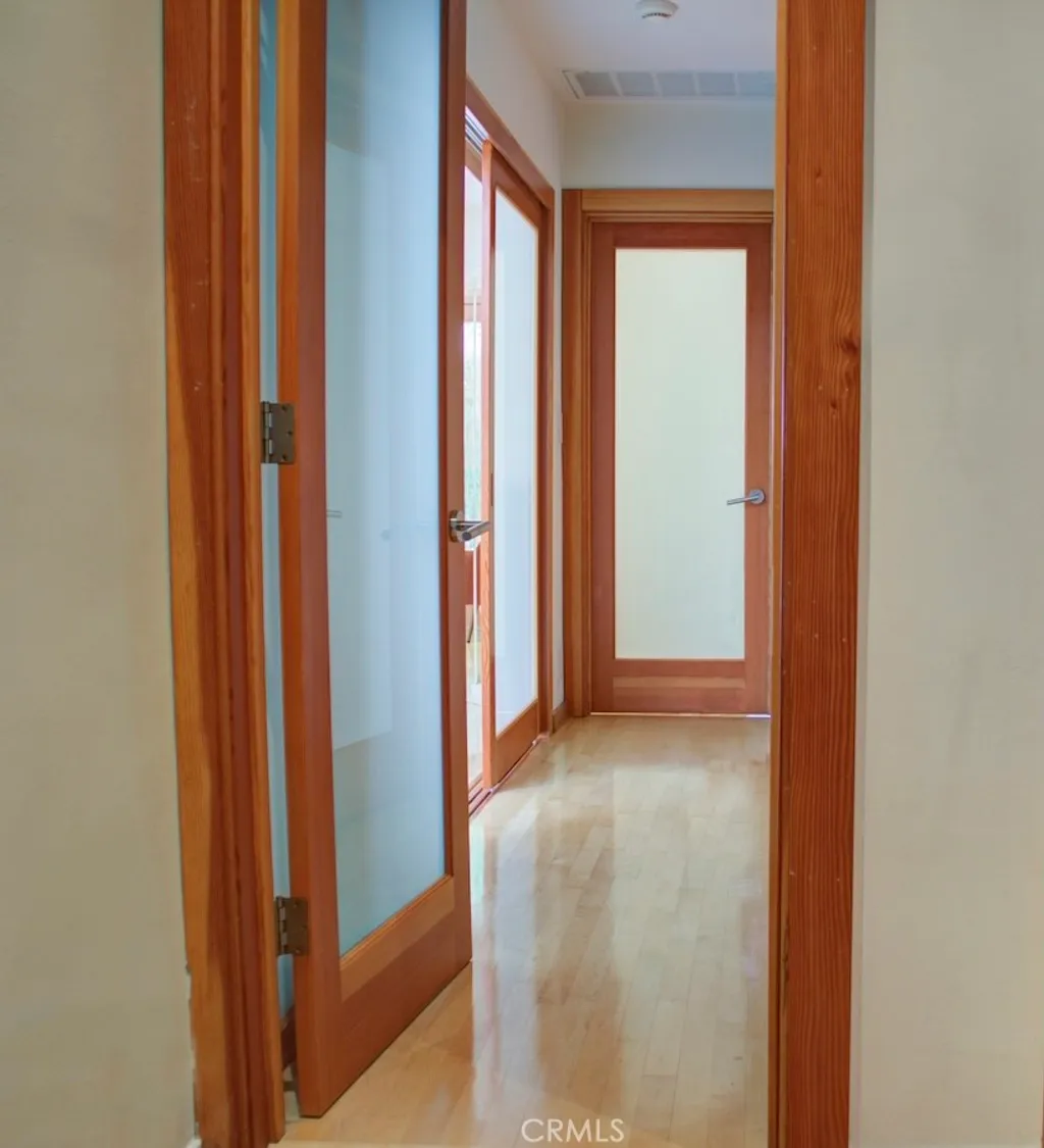 Additional image 39 of 1025 Indiana, Venice, CA 90291