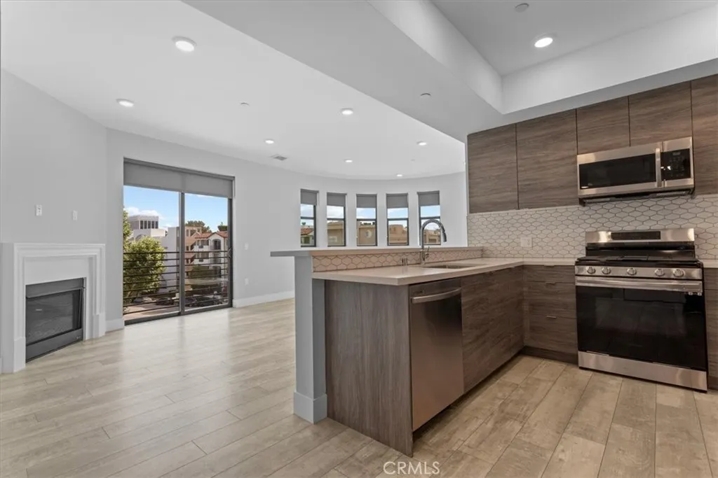 Additional image 23 of 4383 Sepulveda Boulevard Unit 201, Sherman Oaks, CA 91403