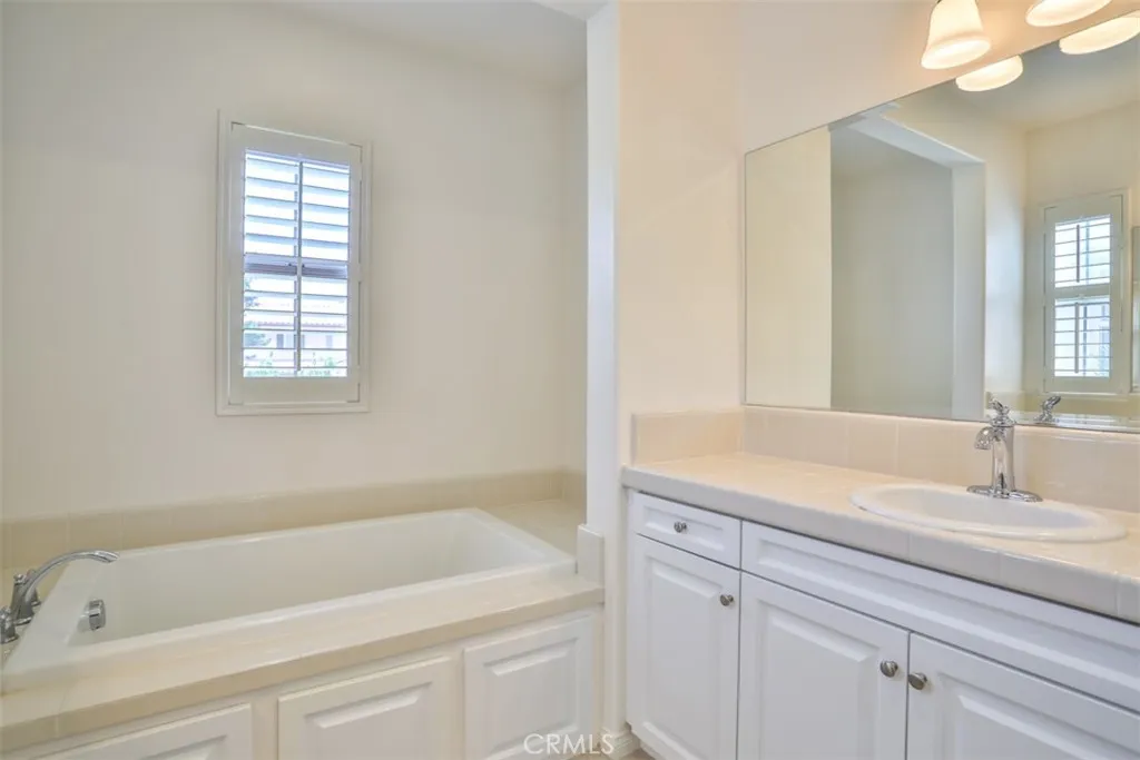 Additional image 30 of 59 Pathway, Irvine, CA 92618