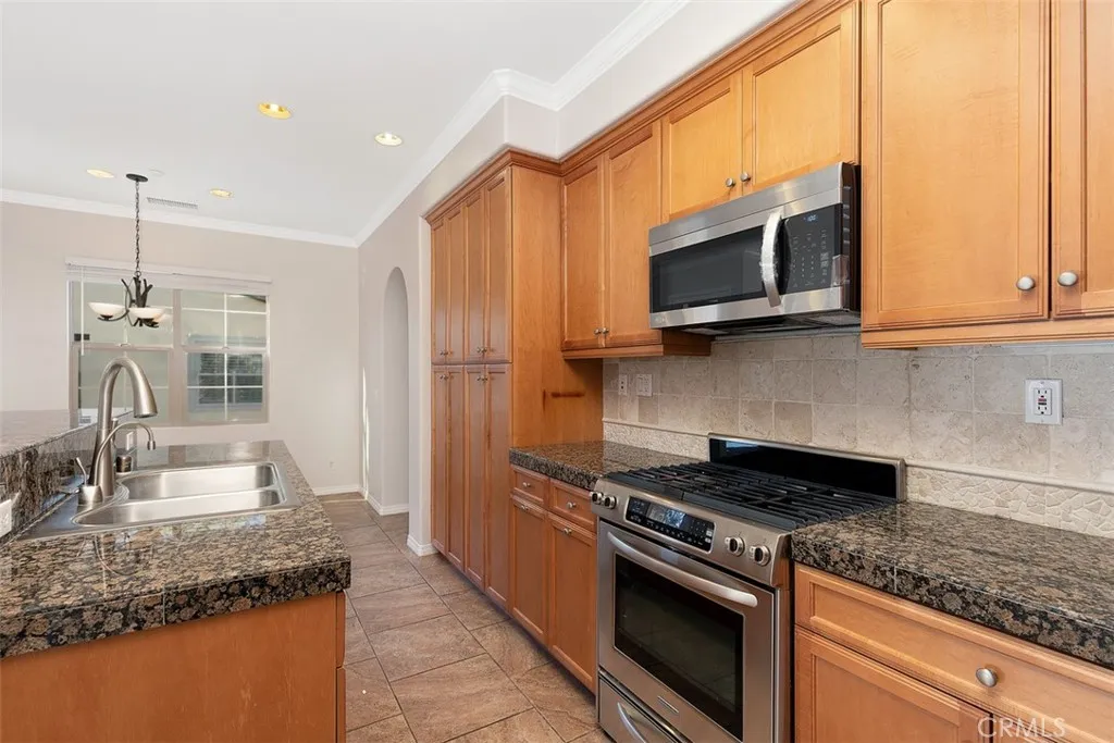 Additional image 16 of 96 Talisman Unit 23, Irvine, CA 92620