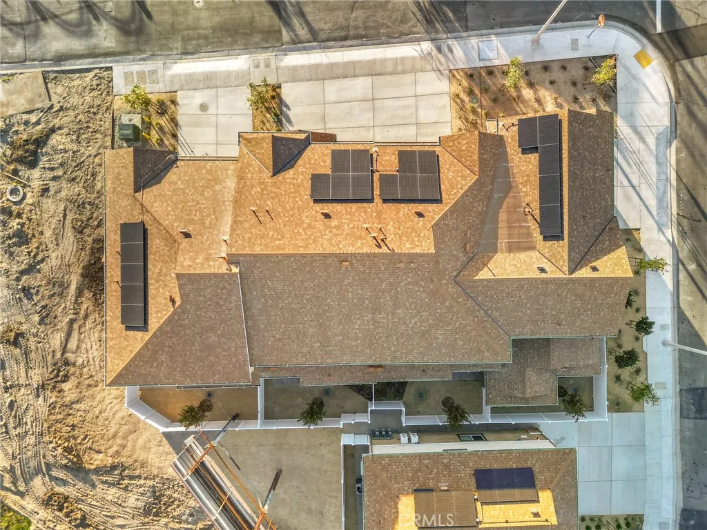 Additional image 3 of 902 W Hert Street, Colton, CA 92324