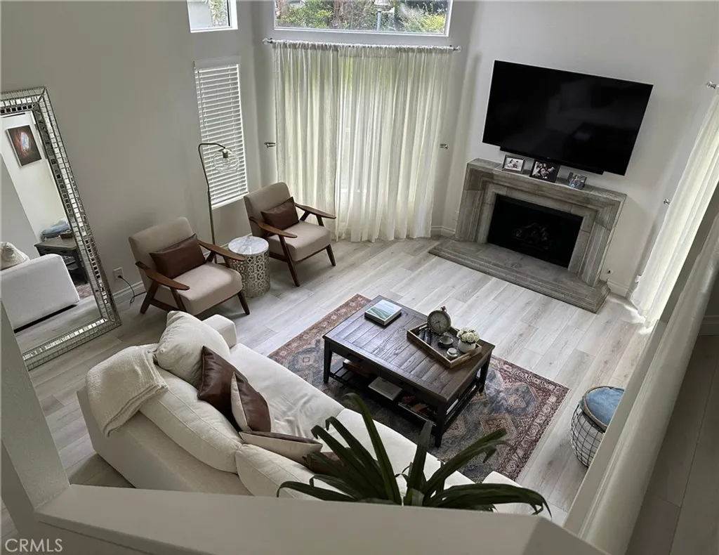 Additional image 2 of 166 N Singingwood St Unit 15, Orange, CA 92869