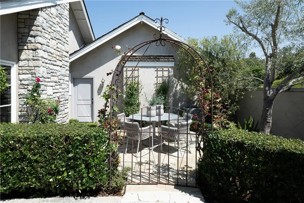 Additional image 7 of 2001 Yacht Resolute, Newport Beach, CA 92660