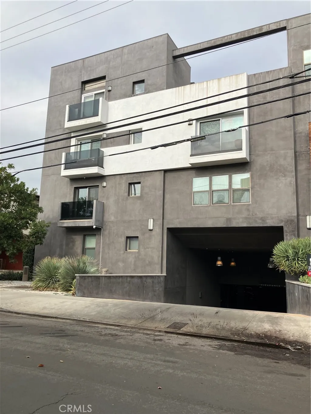 Additional image 10 of 11925 Kling Street Unit 111, Valley Village, CA 91607