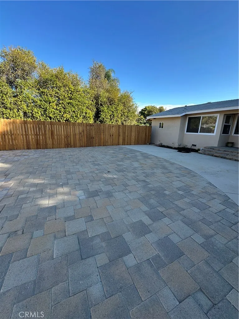 Additional image 37 of 19140 strathern, Reseda, CA 91335