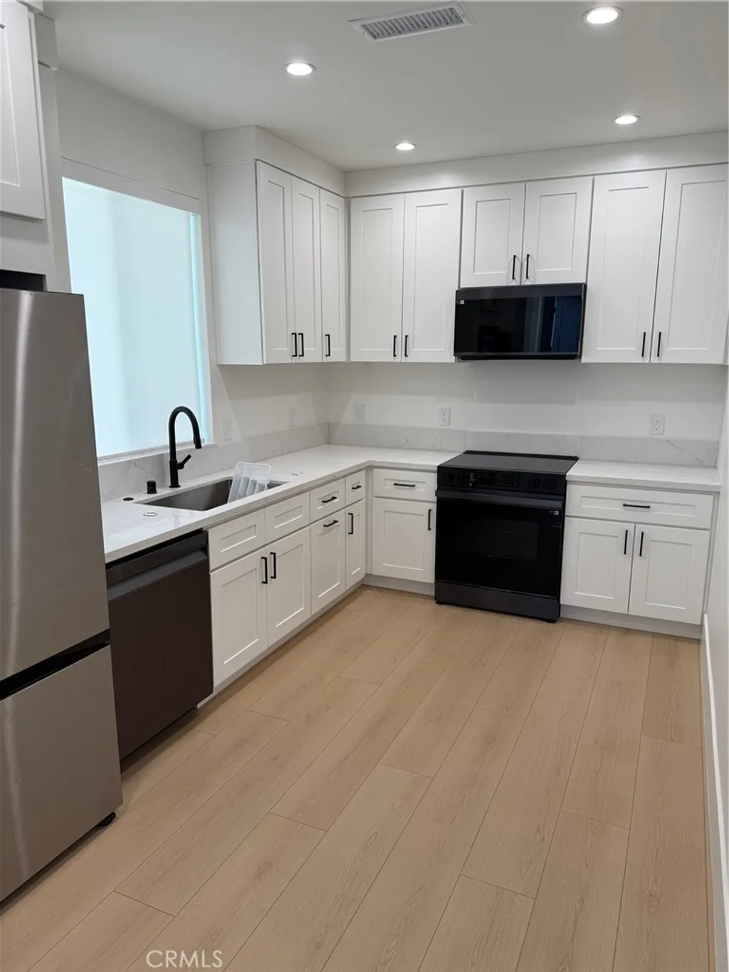 Additional image 5 of 8546 Vanalden, Northridge, CA 91324