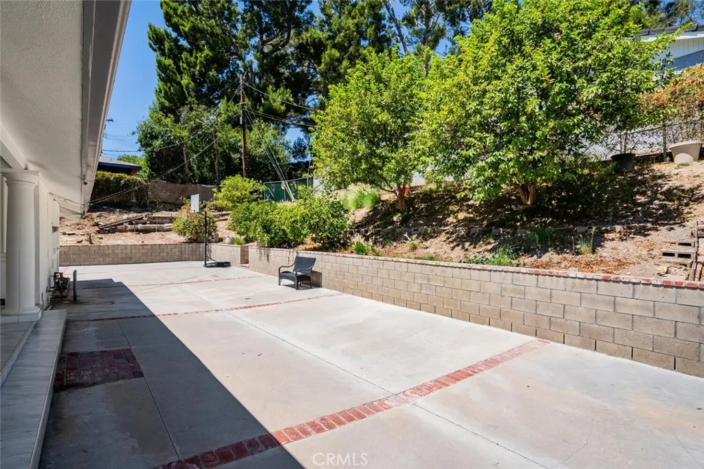 22301 Michale Street, West Hills, CA 91304