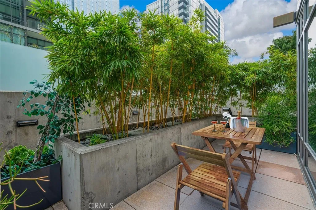 Additional image 22 of 1100 S Hope St, Los Angeles, CA 90015