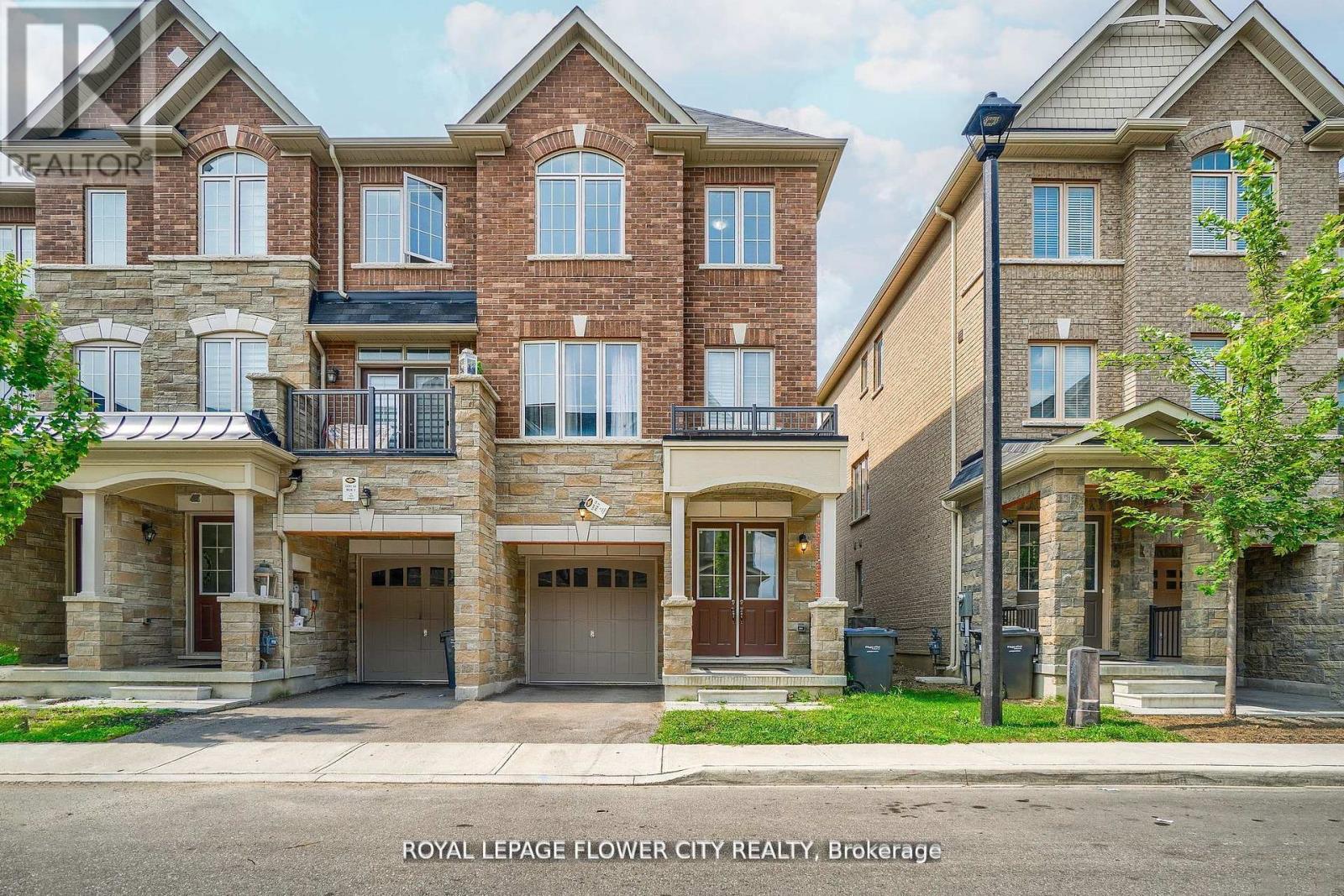 Property image for 14 FAYE STREET|Brampton (Bram East), Ontario L6P4M9