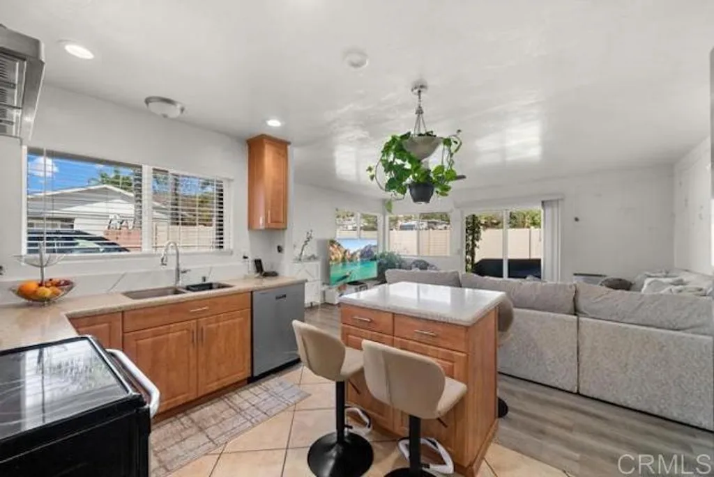 Additional image 6 of 1409 Five D Drive, El Cajon, CA 92021