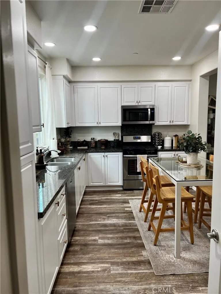 Additional image 42 of 180 Dorsett Ave, Upland, CA 91786