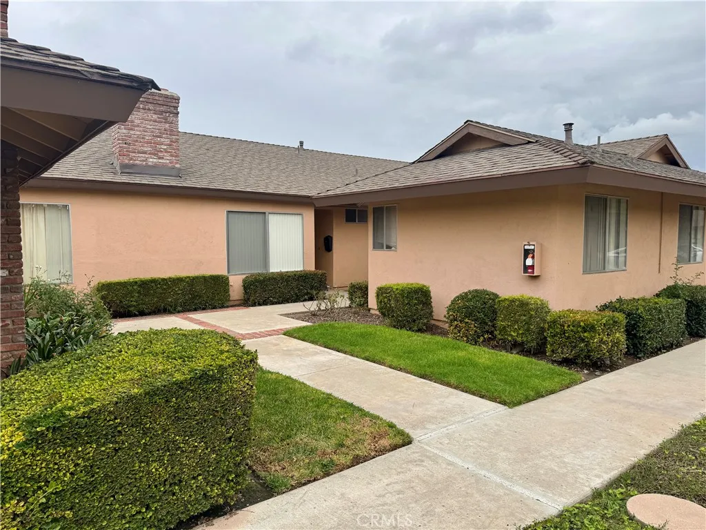 Additional image 3 of 1682 W Cindy Lane Unit B, Anaheim, CA 92802