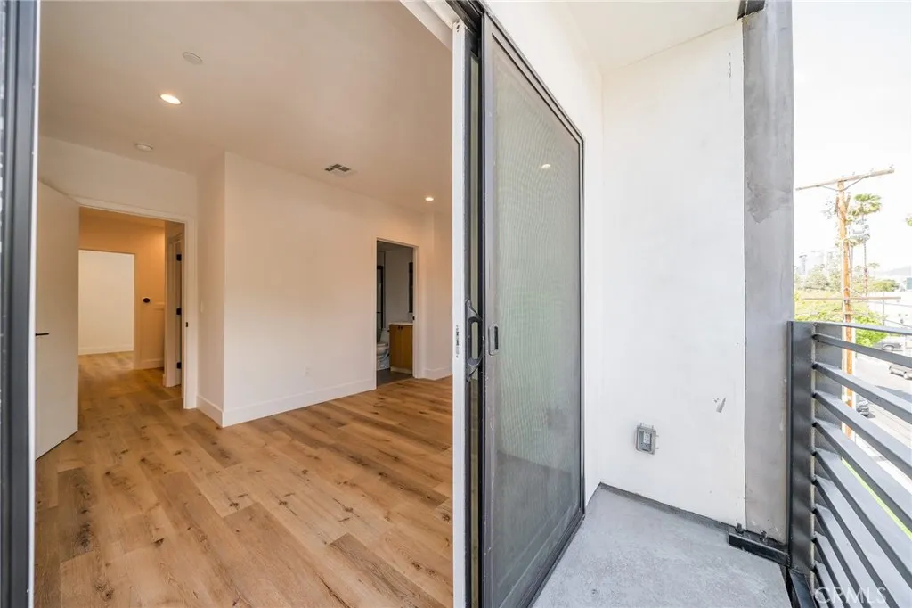 Additional image 39 of 6201 La Mirada Unit 7, Los Angeles, CA 90038