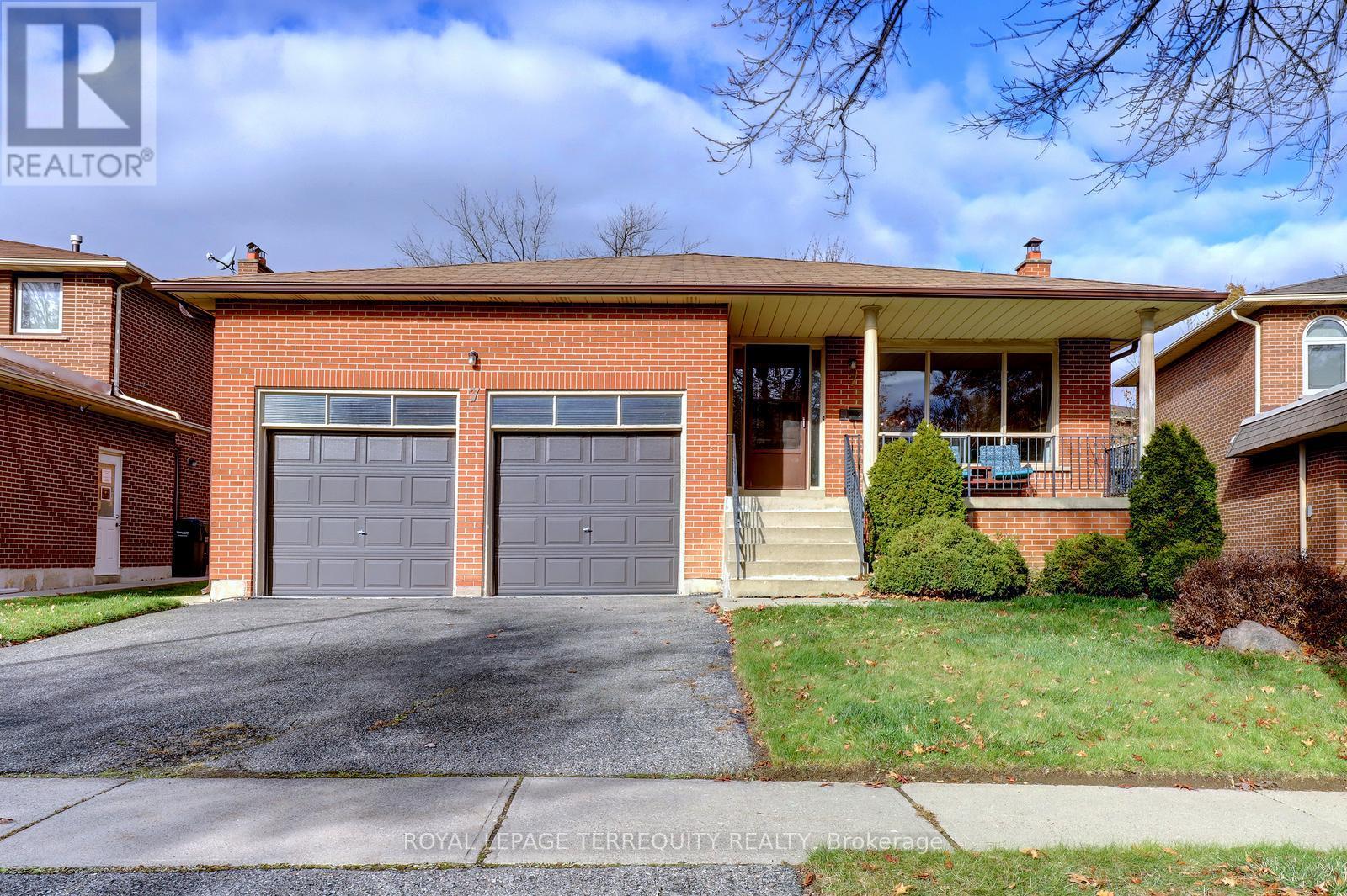 Property image for 7 PRINCETON TERRACE|Brampton (Northgate), Ontario L6S3S4