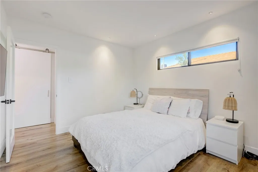 Additional image 119 of 8161 Encino Avenue, Northridge, CA 91325