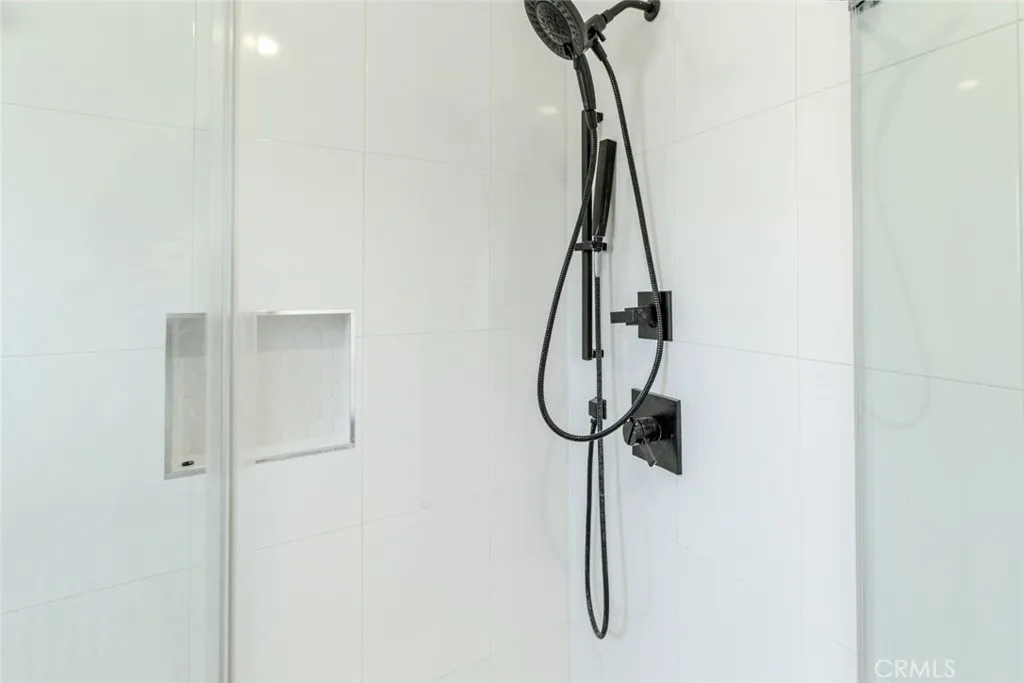 Additional image 16 of 624 Hawthorne Street Unit A, Glendale, CA 91204