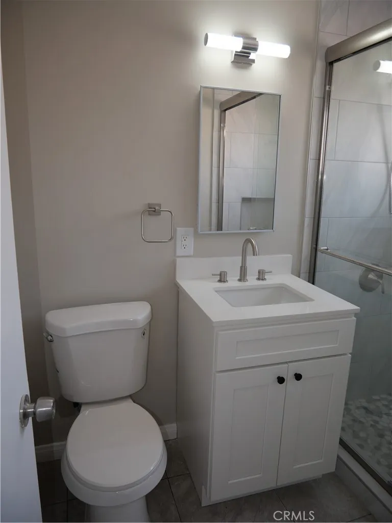 Additional image 27 of 513 E Walnut, Apt. C, Santa Ana, CA 92701