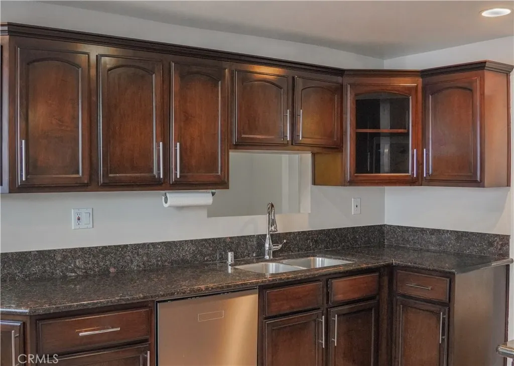 Additional image 18 of 1907 Carmona, Los Angeles, CA 90016