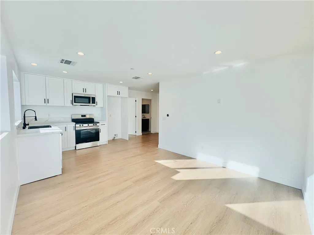 Additional image 38 of 6860 Aura Avenue, Reseda, CA 91335