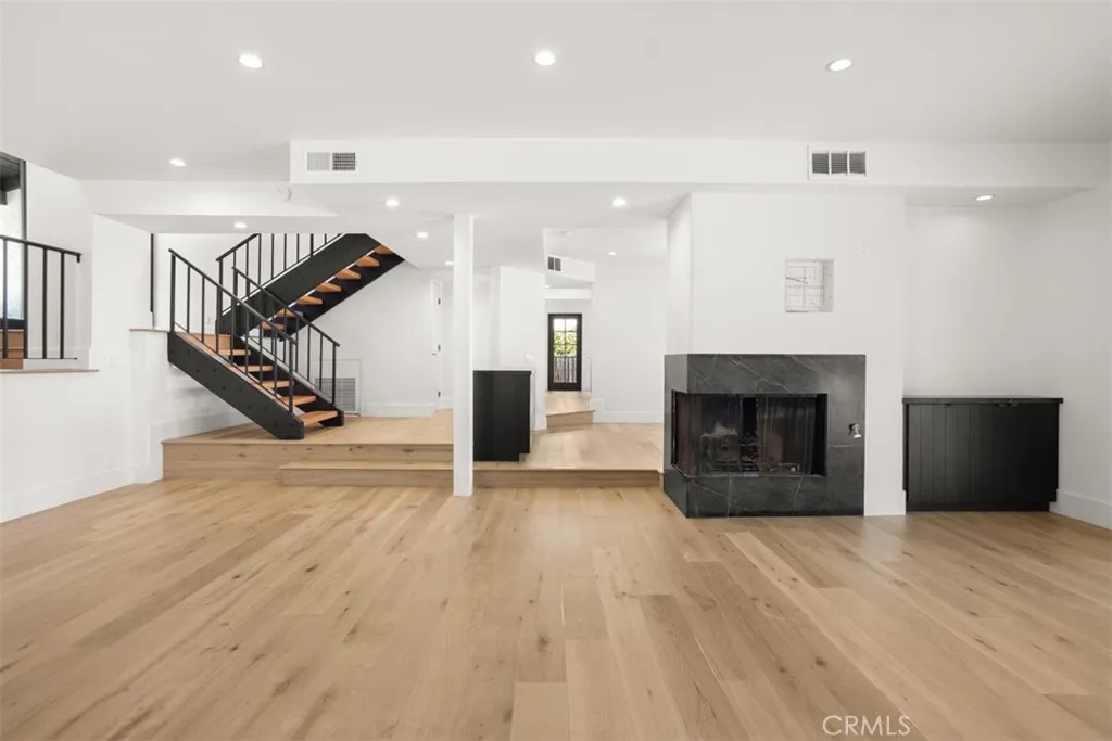 Additional image 8 of 22450 Maycotte Road, Woodland Hills, CA 91364