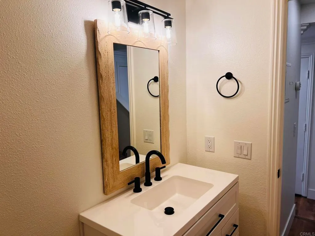 Additional image 27 of 4587 Cove Drive, Carlsbad, CA 92008