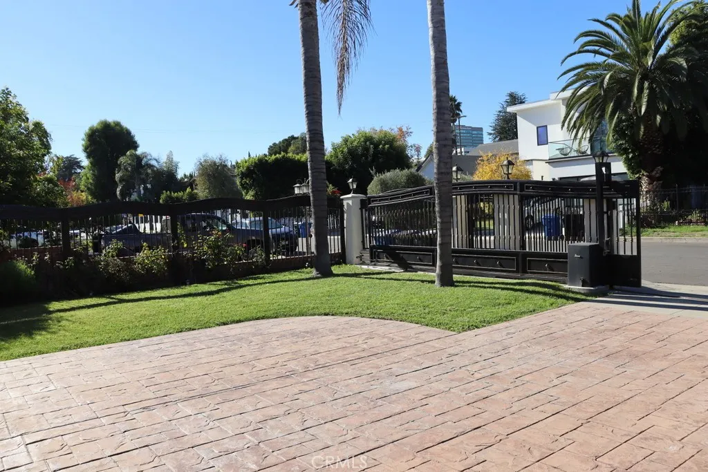 Additional image 74 of 4818 Lemona, Sherman Oaks, CA 91403