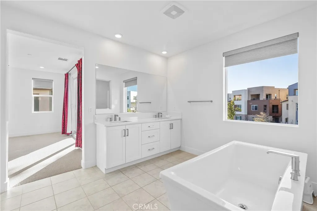 Additional image 39 of 124 Zawn, Irvine, CA 92618