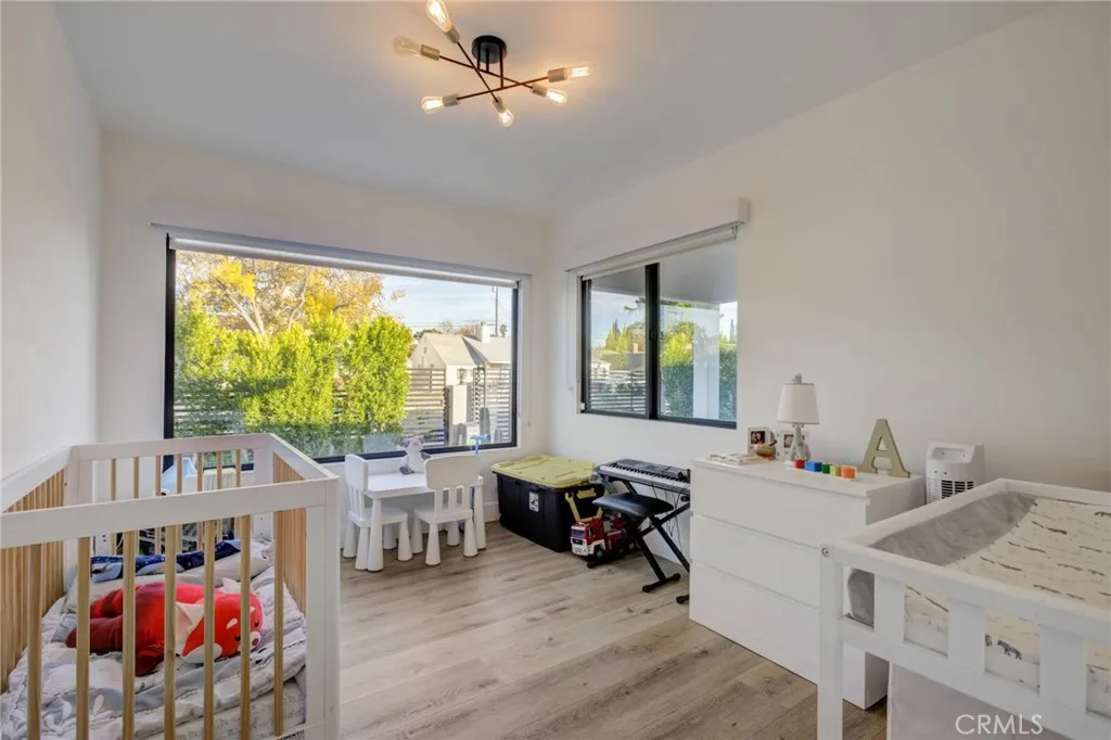 Additional image 40 of 8161 Encino Avenue, Northridge, CA 91325