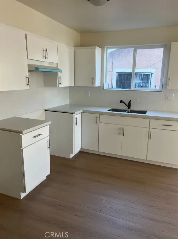 Additional image 41 of 411 E 99th Street, Los Angeles, CA 90003