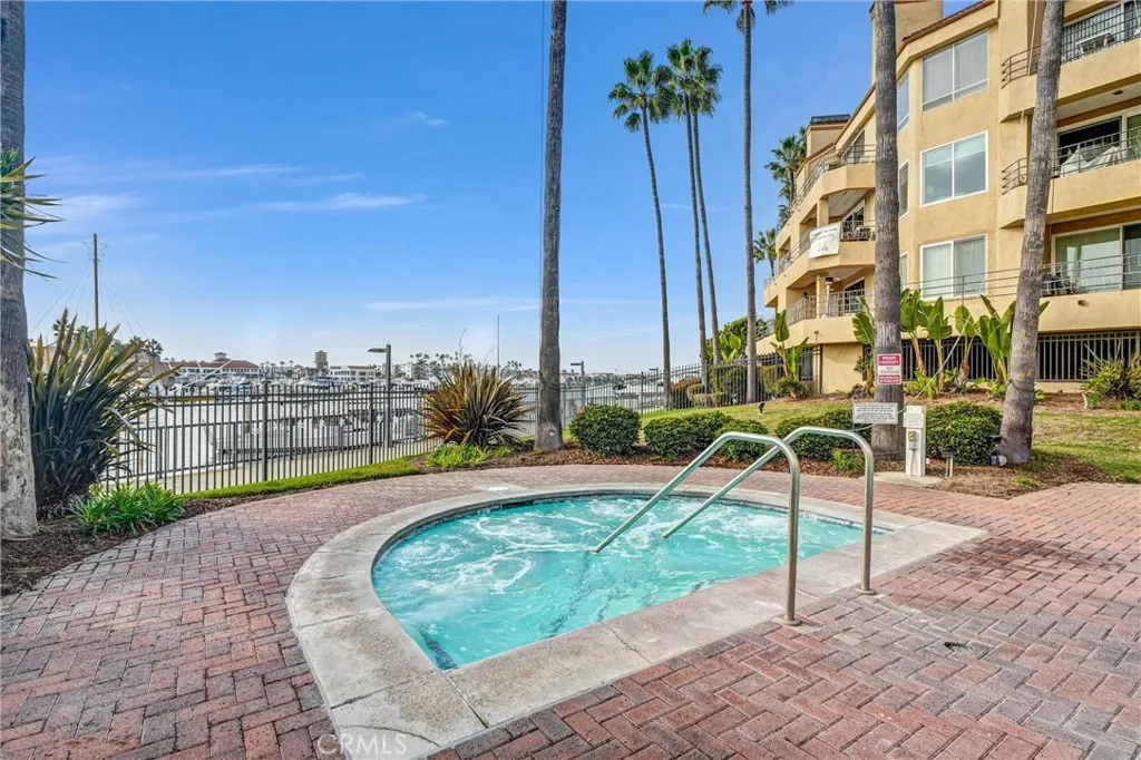 Additional image 32 of 16291 Countess Drive Unit 203, Huntington Beach, CA 92649