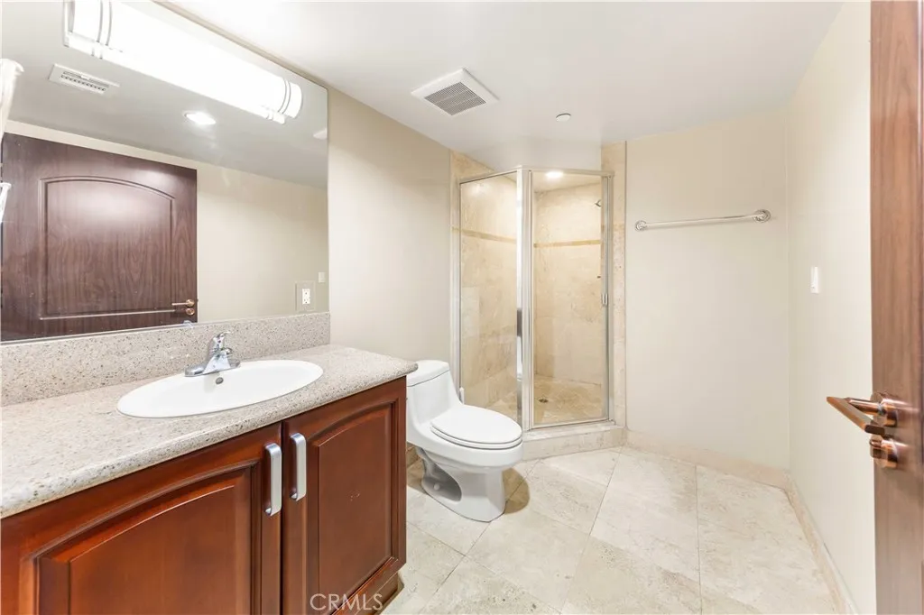 Additional image 27 of 11218 Camarillo Street Unit 404, Toluca Lake, CA 91602