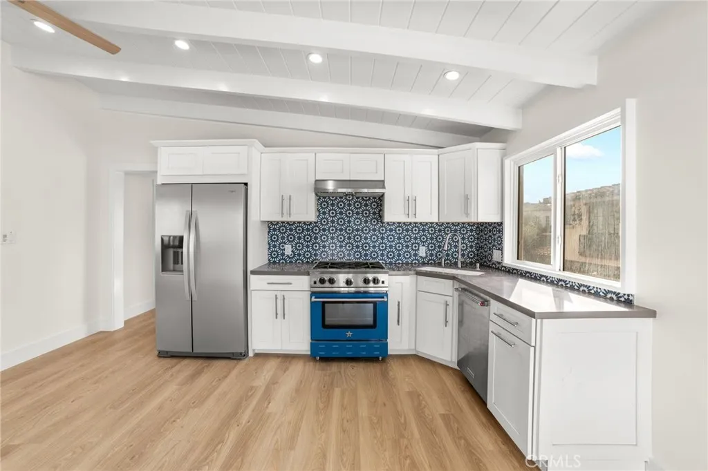 Additional image 42 of 112 36th, Manhattan Beach, CA 90266