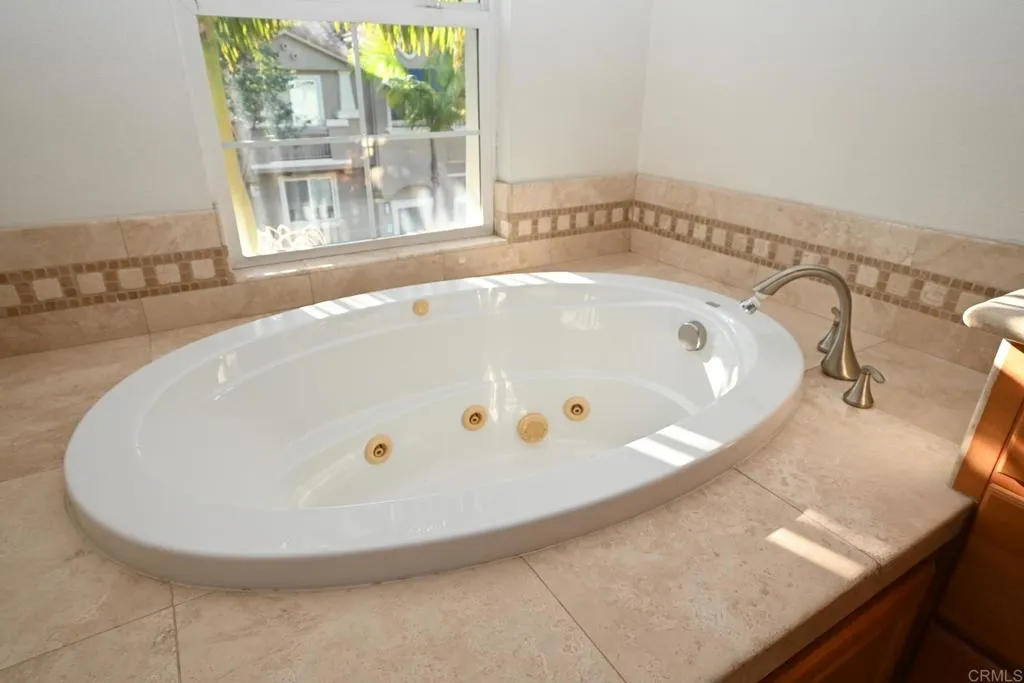 Additional image 28 of 4035 Bluff View Way, Carlsbad, CA 92008