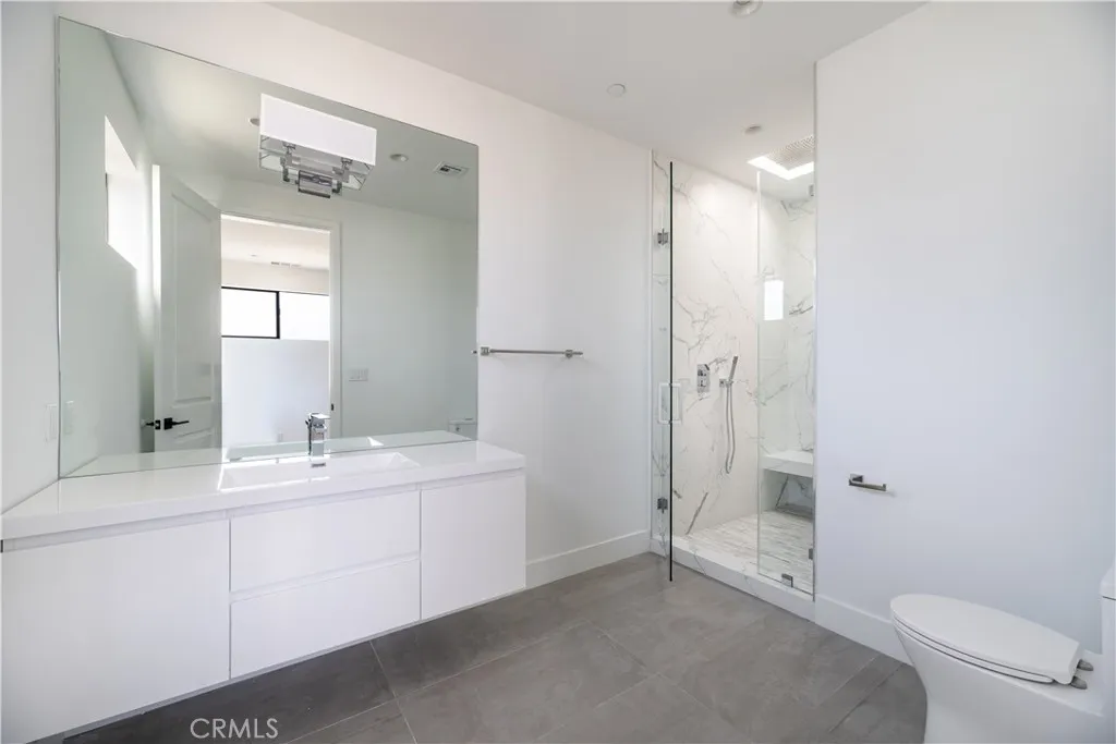 Additional image 44 of 1807 S Longwood Ave, Los Angeles, CA 90019