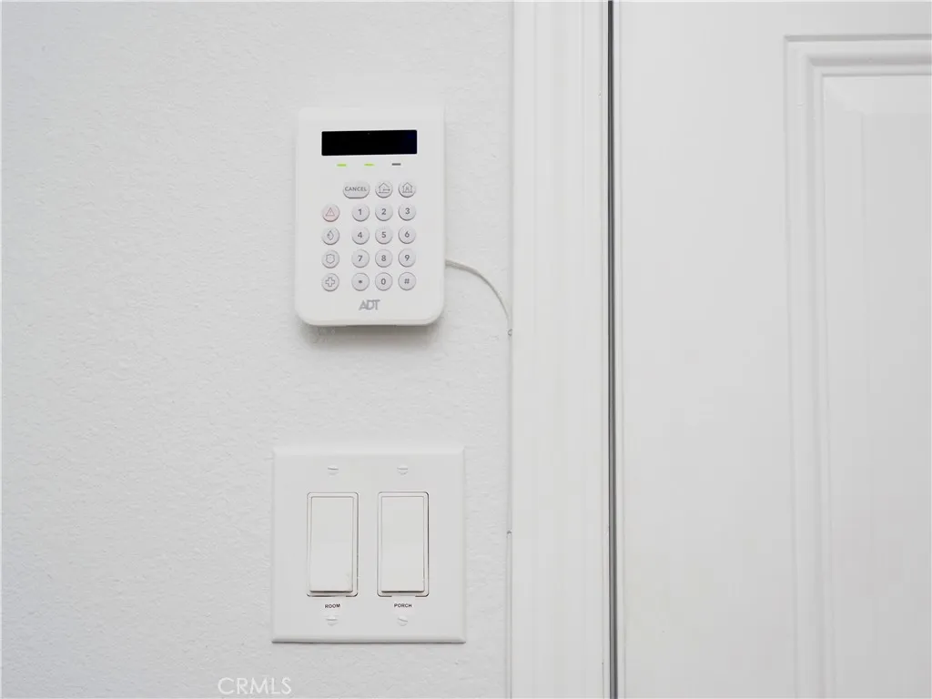 Additional image 10 of 1220 W 56th Street, Los Angeles, CA 90037