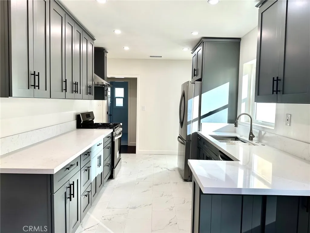 Additional image 16 of 7360 Hesperia Avenue, Reseda, CA 91335