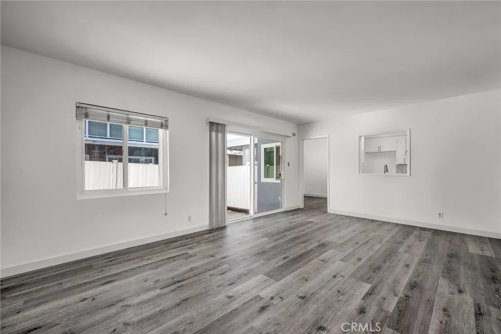 Additional image 4 of 3706 Redondo Beach Blvd Unit B, Torrance, CA 90504