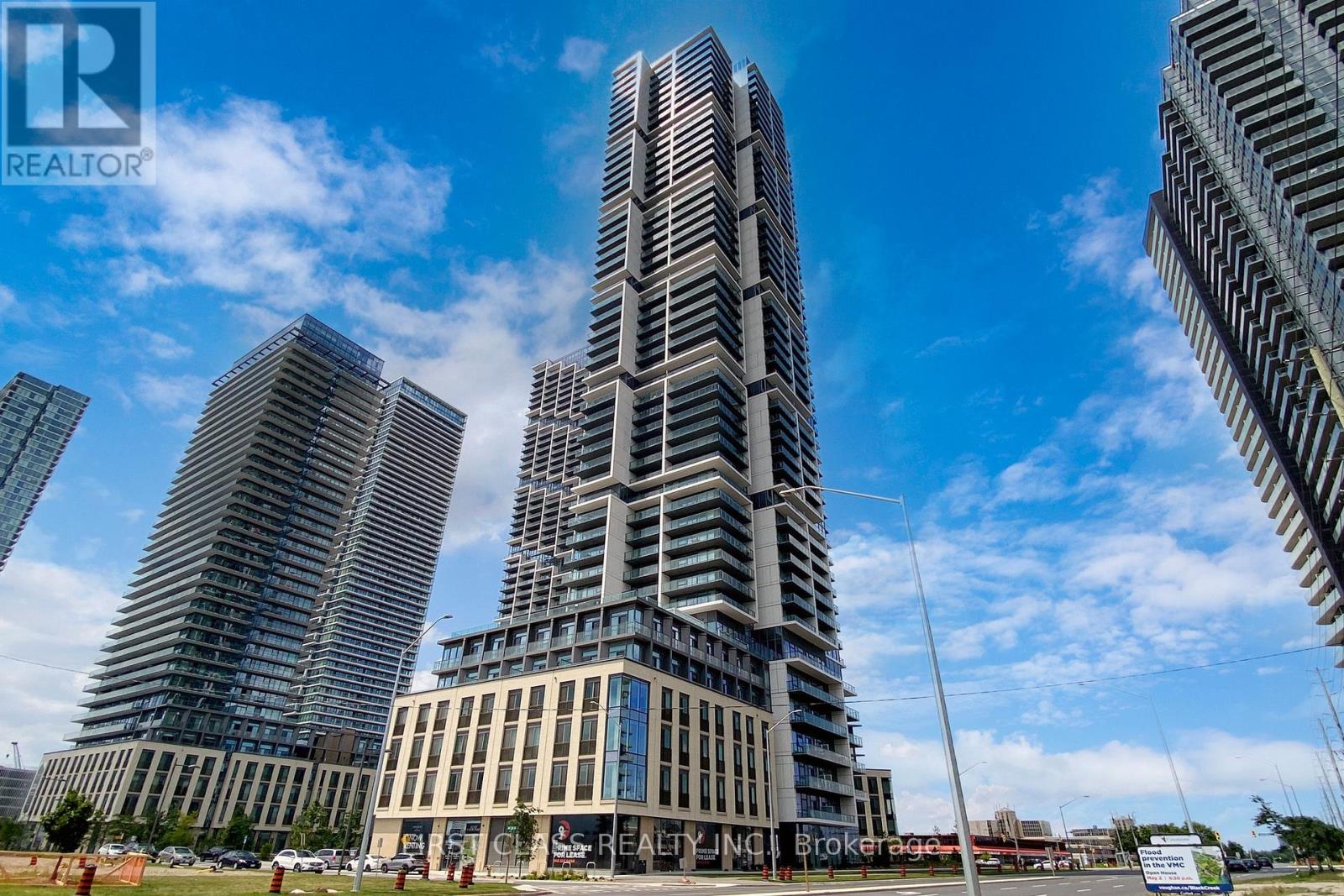 1902 - 7890 JANE STREET|Vaughan (Concord), Ontario L4K0K9