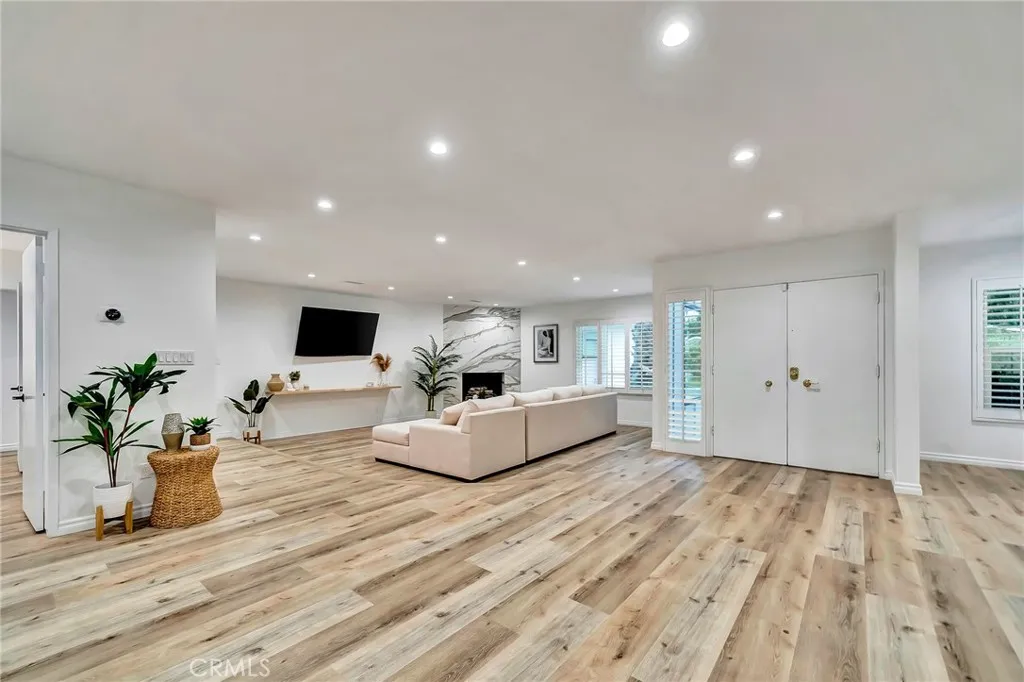 Additional image 96 of 16127 Hartsook Street, Encino, CA 91436