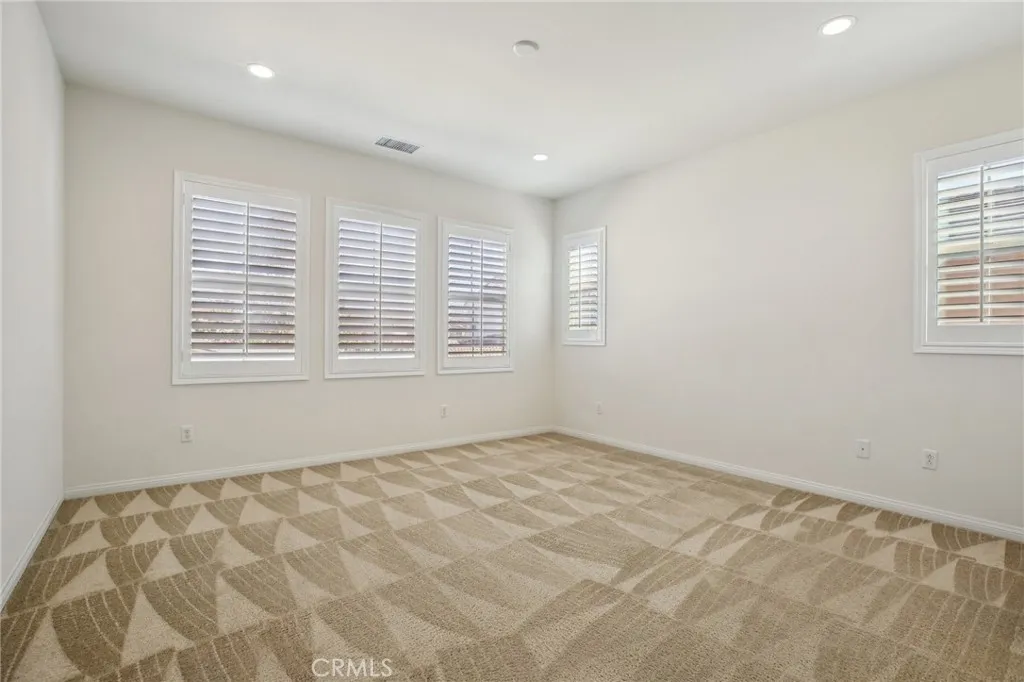 Additional image 26 of 122 Barnes Rd, Tustin, CA 92782