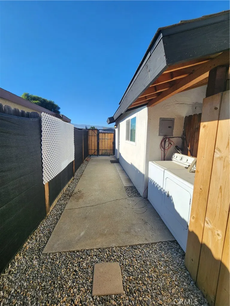 Additional image 38 of 3741 Windsong St Unit B, Corona, CA 92879