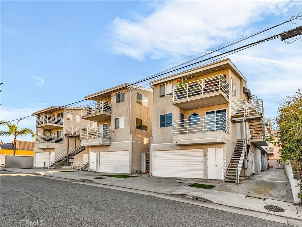 Additional image 22 of 710 5th Street, Hermosa Beach, CA 90254