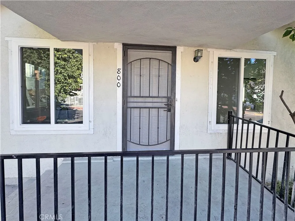 Additional image 2 of 800 Rosemont Avenue, Los Angeles, CA 90026