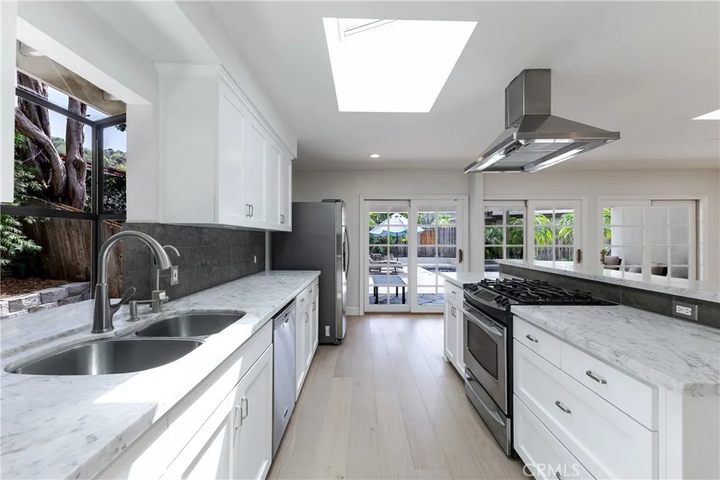 Additional image 42 of 11500 Dona Cecilia Drive, Studio City, CA 91604